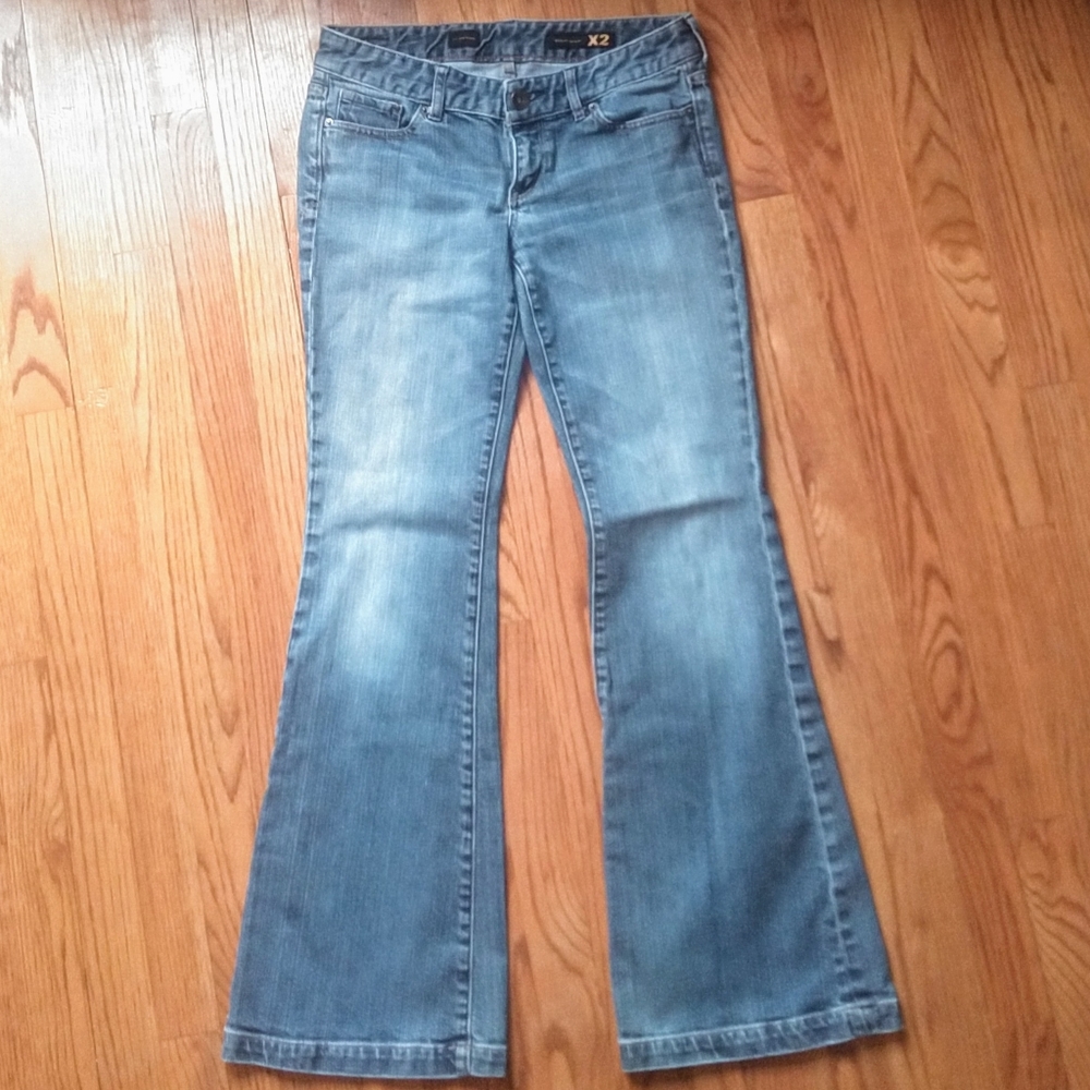 Express fit and flare jeans